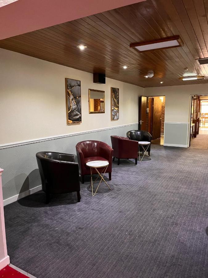 Beaufort Park Hotel Mold Extérieur photo