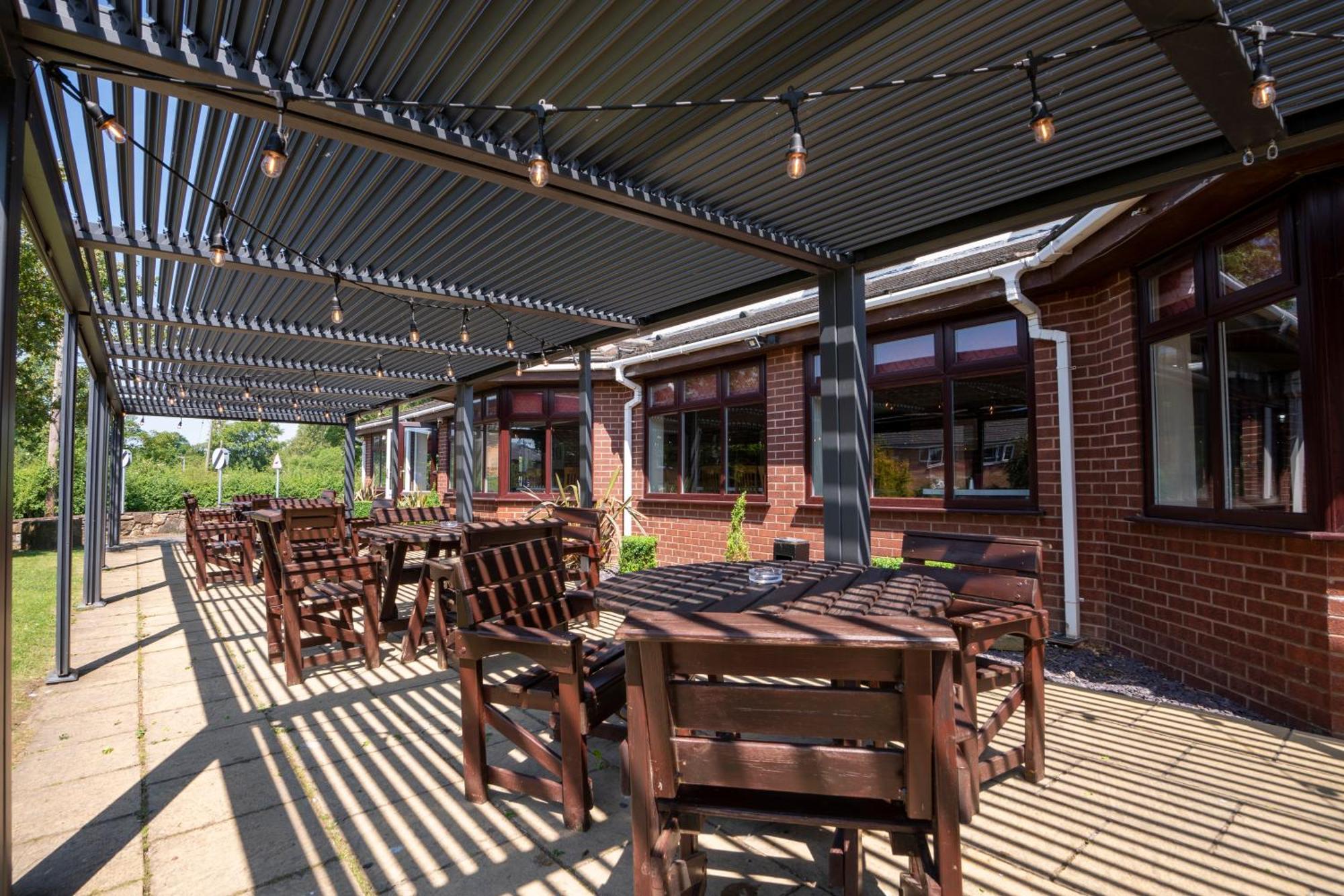 Beaufort Park Hotel Mold Extérieur photo