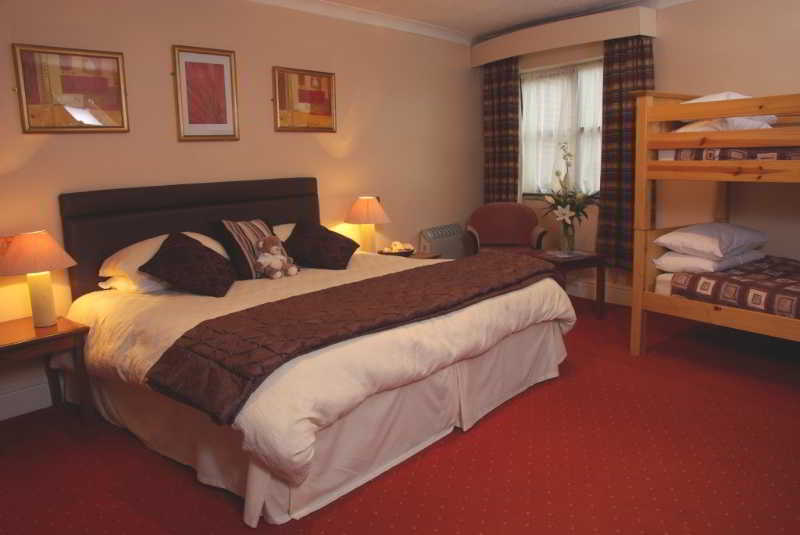Beaufort Park Hotel Mold Extérieur photo